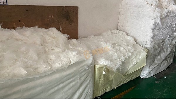 杯形口罩用的定型棉是什么成份？