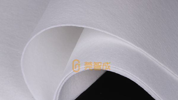 國(guó)產(chǎn)中間相瀝青基碳纖維實(shí)現(xiàn)量產(chǎn)，填補(bǔ)領(lǐng)域空白！