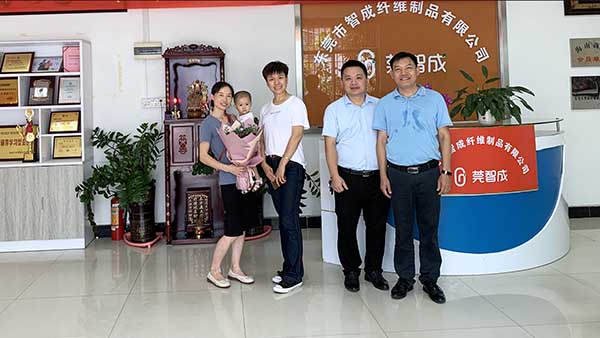 參觀交流，學(xué)習(xí)提升-熱烈歡迎北京田小姐蒞臨智成纖維考察指導(dǎo)